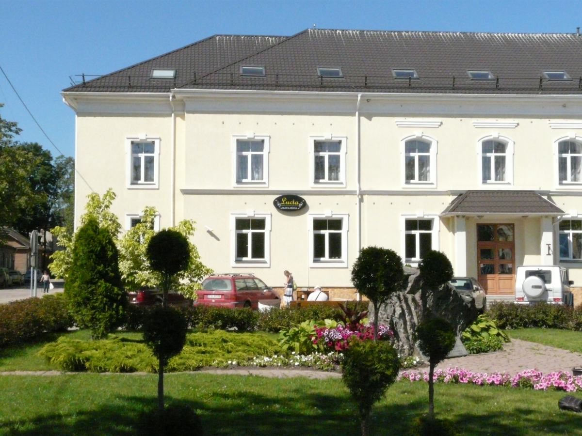 Viesnīca "Lucia"