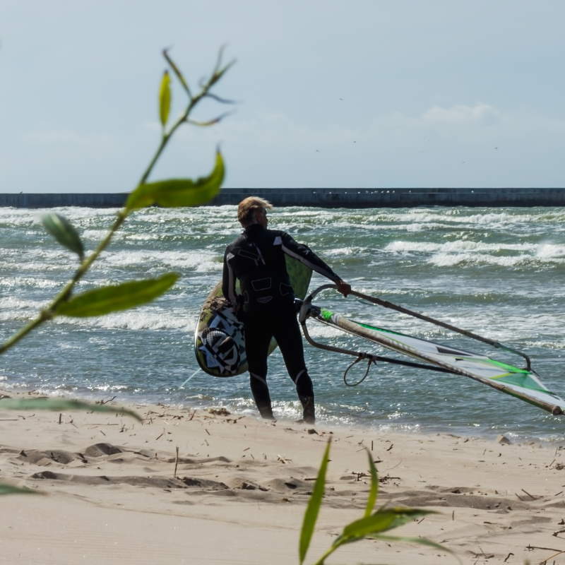 Kitesurfing in Pāvilosta — Latvia's water extreme sports capital
