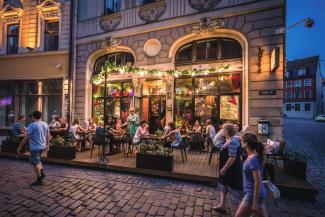Kafejnīcas Vecrīgā/ Old town Riga