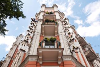 Viesnīca Monika Centrum