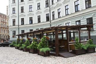 Hanza Hotel