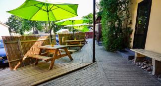 Viesu nams "Veldzes Nams"