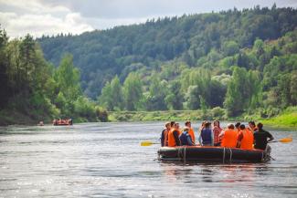 rafting in Gauja river