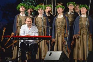 Koncerts „Ārpasaules mūzika Tiguļkalnā” Talsos