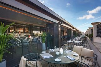 Jumta restorāns un bārs „Stage 22” 