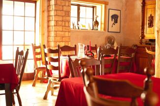 "Klajumu klēts māja"