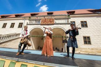 Svētki Bauskas pilī